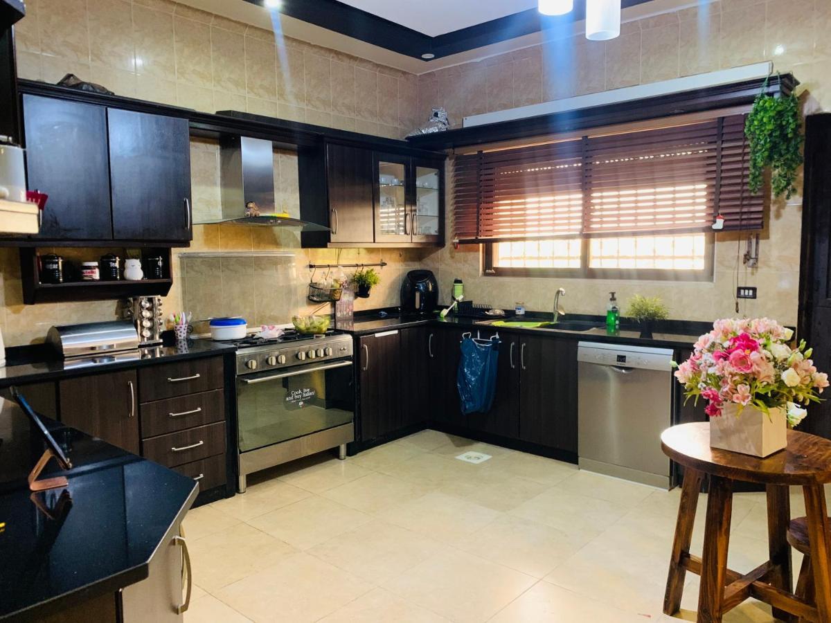 Laura'S Modern Villa Madaba Zewnętrze zdjęcie