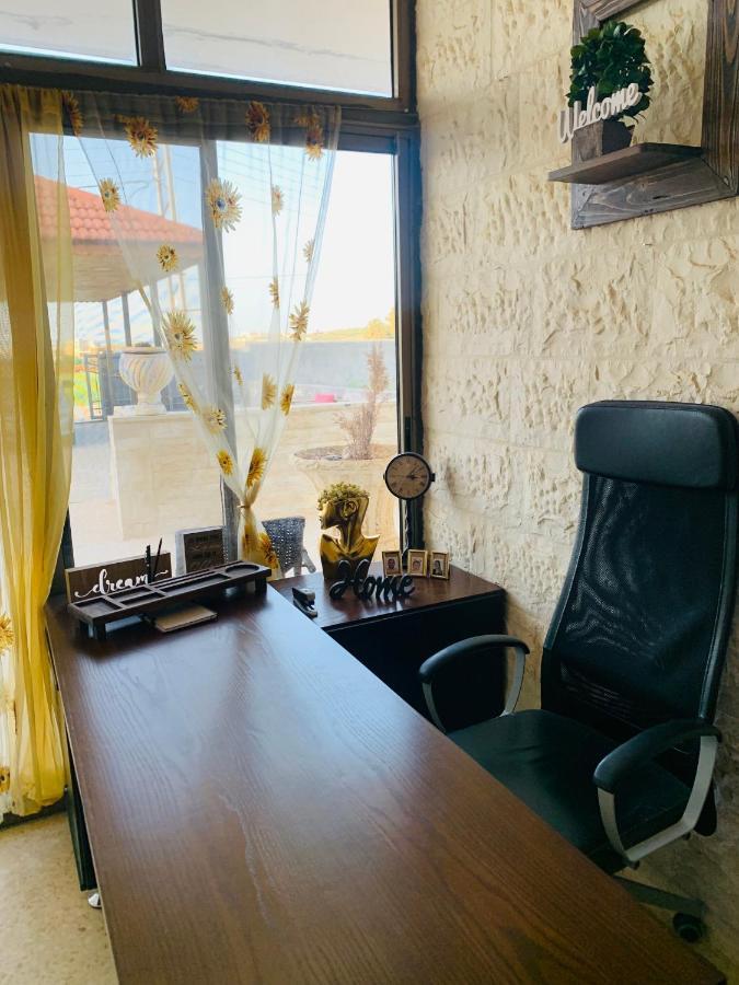 Laura'S Modern Villa Madaba Zewnętrze zdjęcie