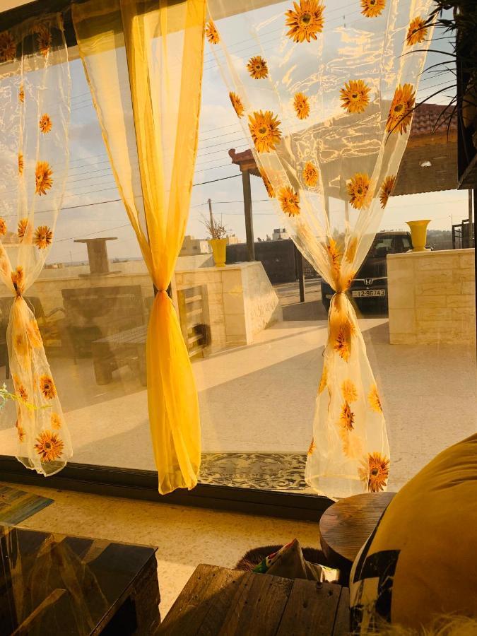 Laura'S Modern Villa Madaba Zewnętrze zdjęcie